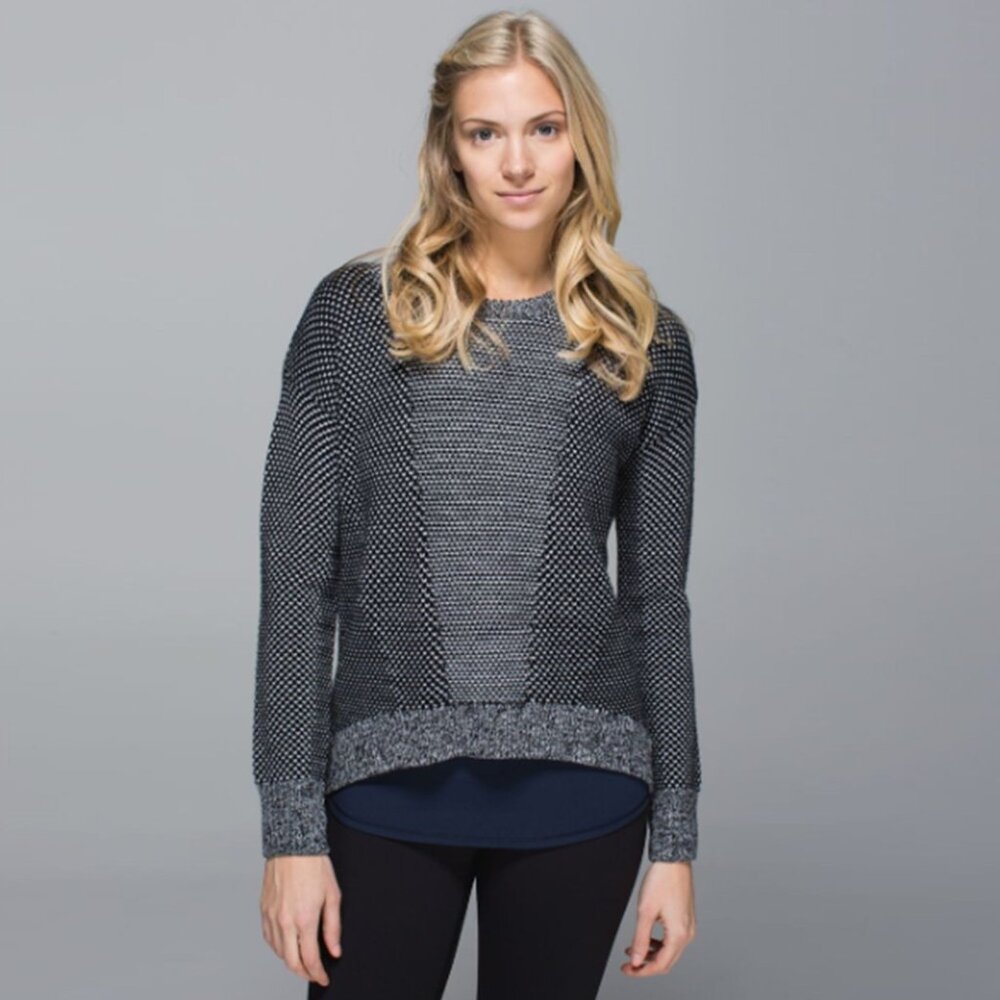 LULULEMON Yogi Crew Sweater Black/ Heathered Light Grey No Size Tag Check Measur